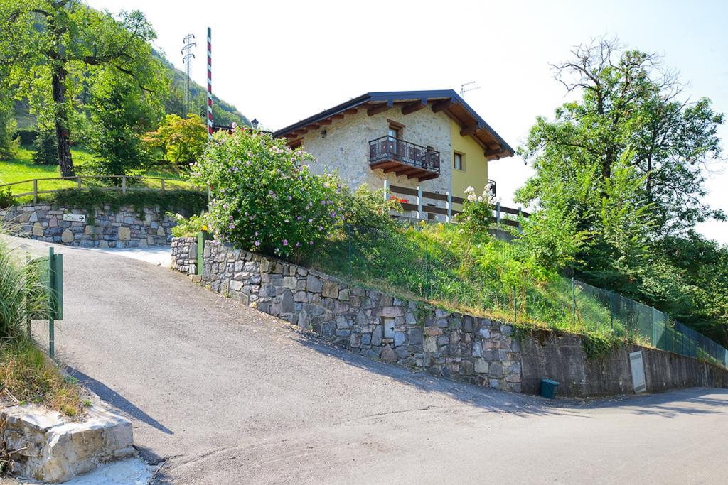 Bed And Breakfast Montino Cene Dış mekan fotoğraf