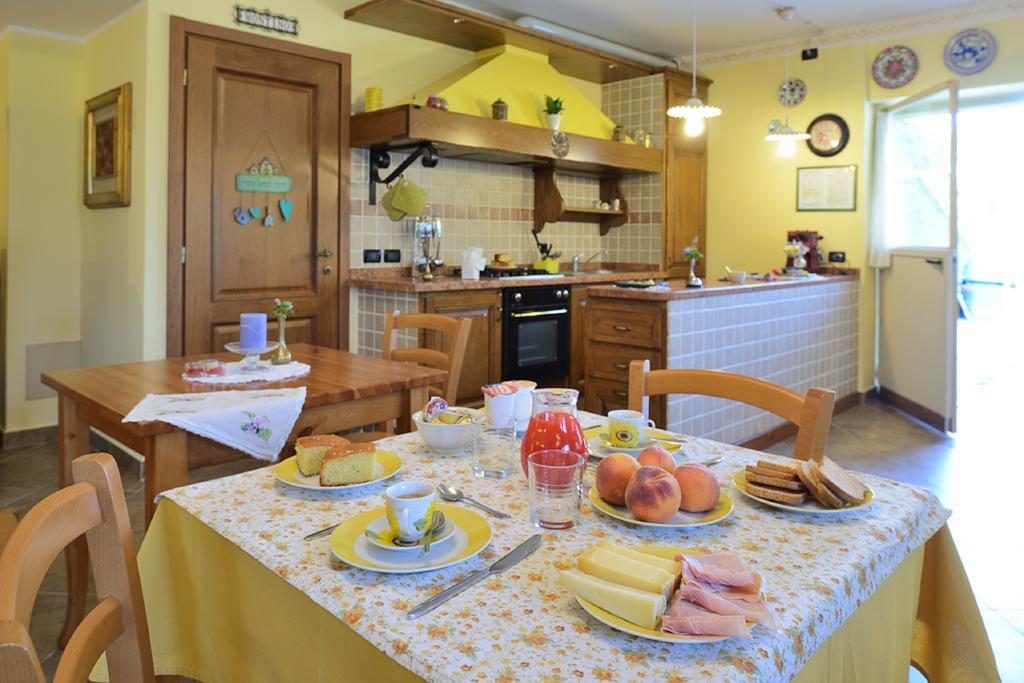 Bed And Breakfast Montino Cene Dış mekan fotoğraf